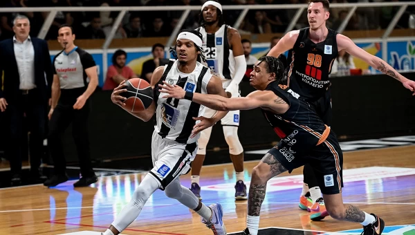 Βήμα παραμονής για Απόλλωνα Πατρών, επιβλητικός Άρης [vids]