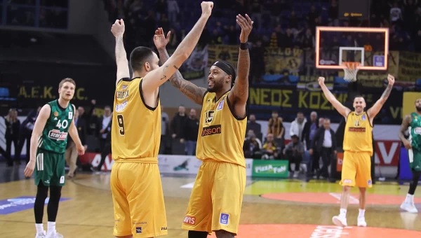 «Βασίλισσα» ξανά, νίκησε τον Παναθηναϊκό [vids]