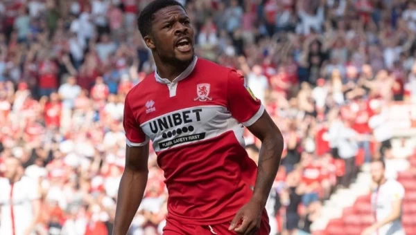 Tσάμπιονσιπ: Με Μπόρο και Γουότφορντ