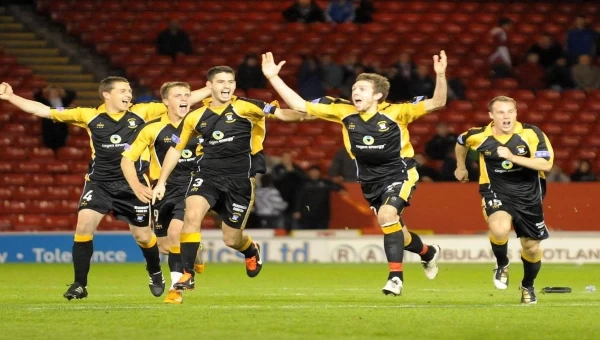 Δυάδα με καλή τύχη!