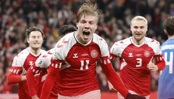 Η βραδιά του Κριστιάνο, του Χόιλουντ και των φαβορί [vids]