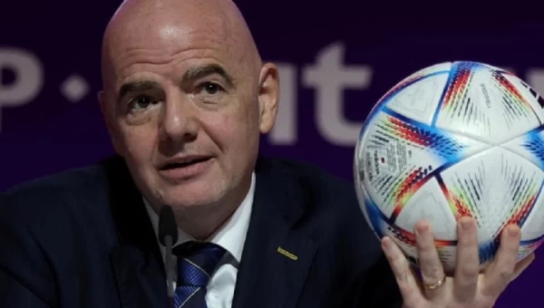 FIFA: Υποσχέσεις Ινφαντίνο για 11 δις ευρώ έσοδα