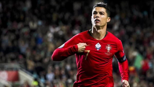 Ρονάλντο: "Πολύ χαρούμενος που θα εκπροσωπήσω ξανά την Πορτογαλία"