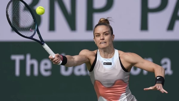 Δεν τα κατάφερε η Σάκκαρη (vid)