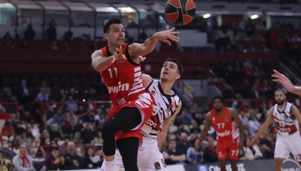 Ιστορική πρωτιά για τον Ολυμπιακό [vids]