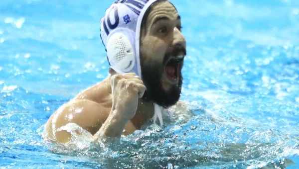 Ιστορικός θρίαμβος του Απόλλωνα, πήρε ευρωπαϊκό στο πόλο! [vid]