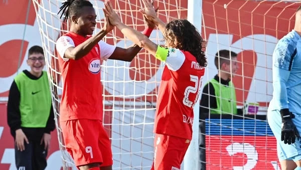 Προπορεύεται η Νέα Σαλαμίνα [vid]