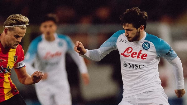 Η Νάπολι πέρασε από το «Via del mare» [vids]