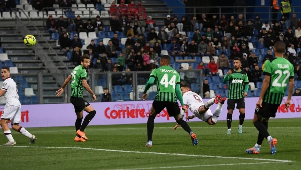 Ένα γκολ σε κάθε ημίχρονο… [vid]