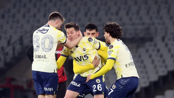 Τρίποντα για Φενέρμπαχτσε και Καϊσέρισπορ [vids]