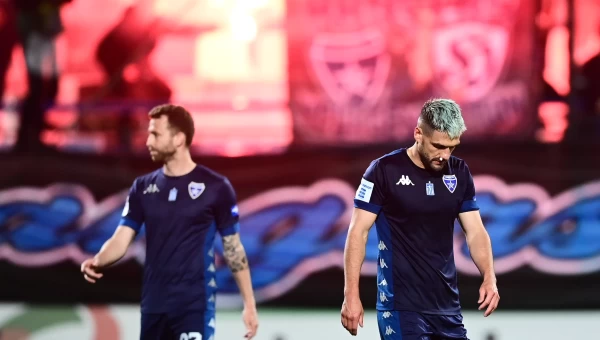 Super League: Γκολ στο Περιστέρι, το κίνητρο ο Ιωνικός στη Κρήτη! 