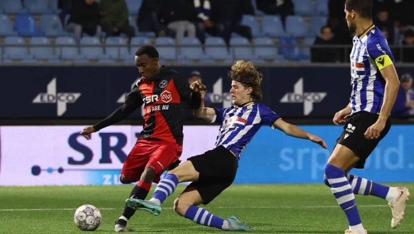 Β’ Ολλανδίας: Αλμίρε – ΦΚ Αϊντχόφεν, για την ανατροπή στο 1.80!