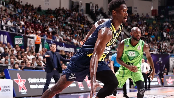 Άνετα στην 4άδα η Φενέρμπαχτσε [vids]