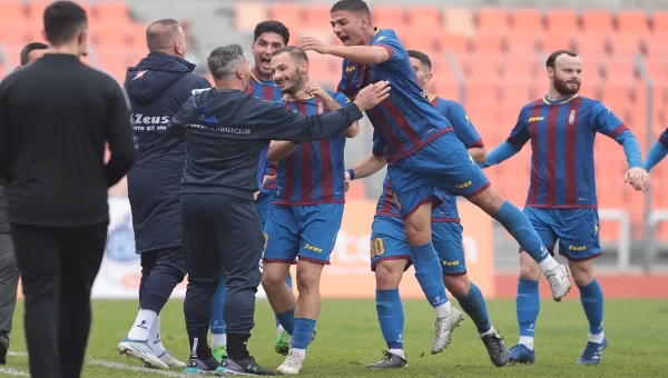 Με Βέροια και γκολ