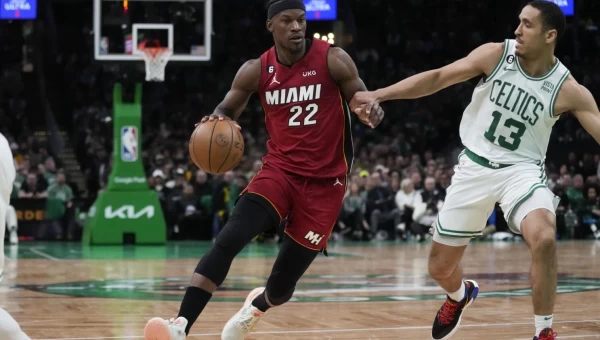 ΝΒΑ: Αγκαλιά με την πρόκριση το Μαϊάμι