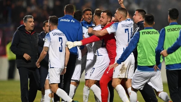 Η Λαμία "γκρέμισε" τον Ιωνικό! [vids]