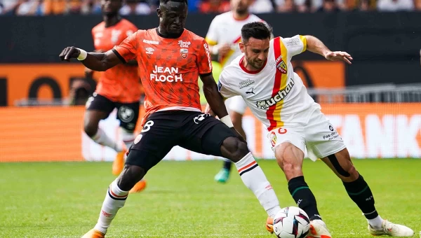 Χέρι-χέρι Παρί και Λανς για τους ομίλους [vids]