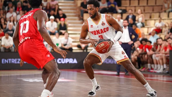 Δυνατά η Μονακό στα ημιτελικά [vid]