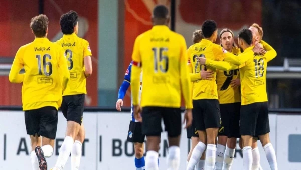 Β’ Ολλανδίας: Πλέι οφ με φαβορί!