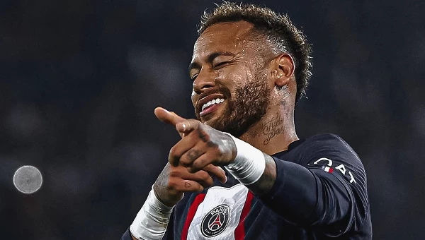 Επαφές Παρί Σεν Ζερμέν και Μάντσεστερ Γιουνάιτεντ για Νεϊμάρ