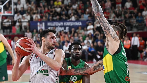 Ο ΜακΚόλουμ έκανε τη διαφορά για την Καρσίγιακα [vids]