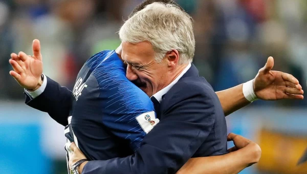 Ντεσάμπ: "Η Ελλάδα έχει περισσότερες επιθετικές επιλογές"