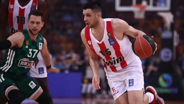 Νέο πρόβλημα με τον Παπανικολάου [vid]