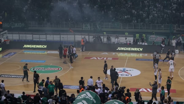 Προς οριστική διακοπή ο 4ος τελικός [vids]