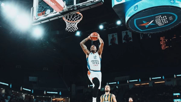 Τουρκία Basketbol Super Ligi: Η 4η μάχη Εφές - Φενέρμπαχτσε