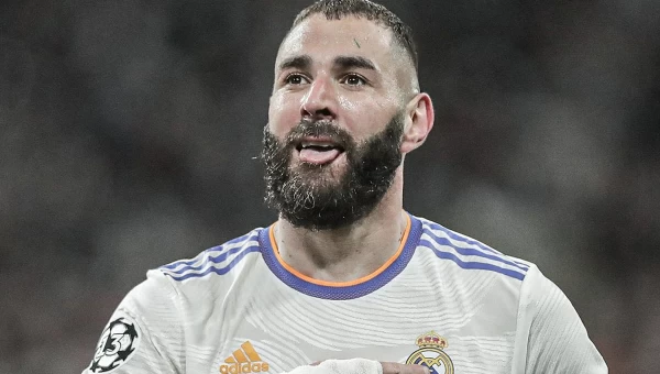 Ανατροπή δεδομένων με τον Μπενζεμά: Μένει στη Ρεάλ!