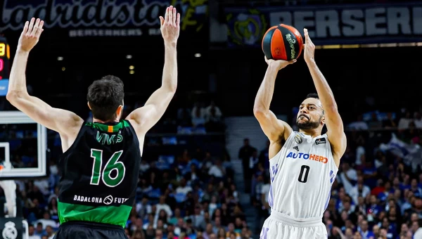 Η αντίδραση της «βασίλισσας» [vids]