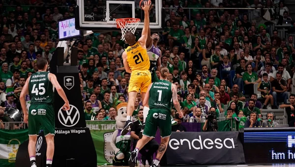 Πάρτι της Ουνικάχα με... καλεσμένη την Τενερίφη [vids]