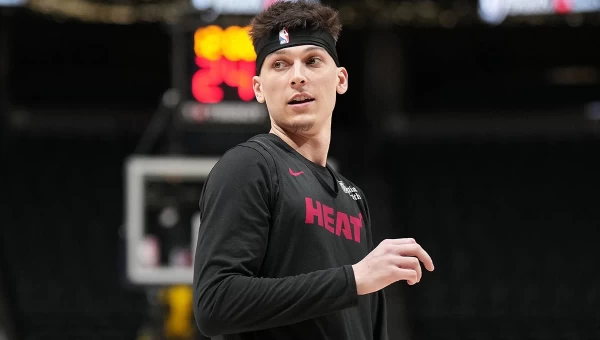 Με Χίρο το Μαϊάμι στο Game 5 των τελικών [vid]