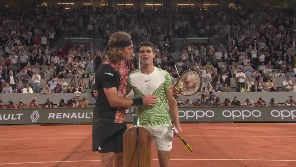 Ο Τσιτσιπάς υποκλίθηκε στην ανωτερότητα του κορυφαίου Αλκαράθ [vids]