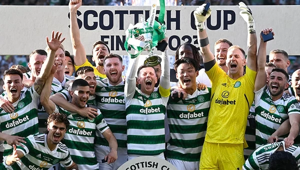 Ιστορικό treble για την Σέλτικ [vids]