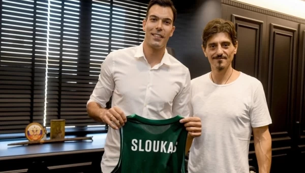 Επίσημη η "βόμβα" Σλούκα στον Παναθηναϊκό