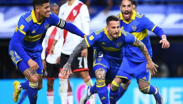 Τα... ρέστα της η Μπόκα Τζούνιορς!