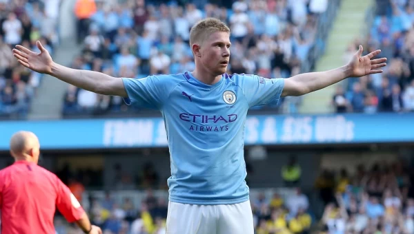 Σοκ στη Σίτι με Ντε Μπρόινε!