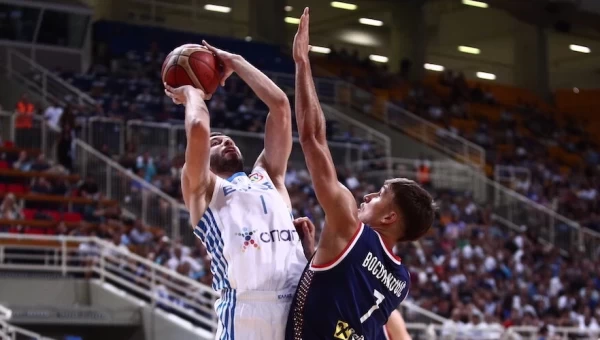 Ελλάδα-Σερβία 64-71 στην πρεμιέρα του Ακρόπολις [vid]