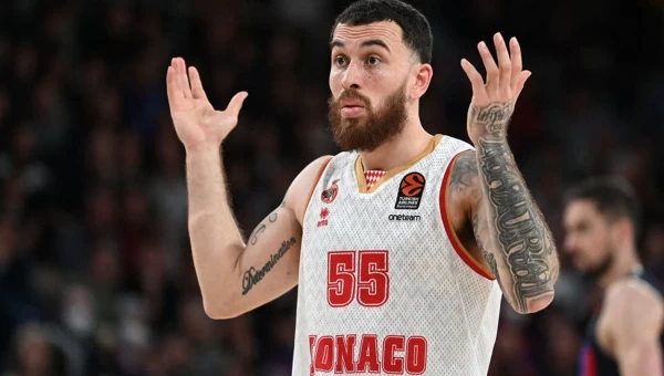 Ο Μάικ Τζέιμς ζήτησε να φύγει από τη Μονακό