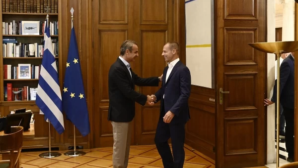 Μητσοτάκης: “Κλείνουν οι λέσχες οργανωμένων οπαδών”