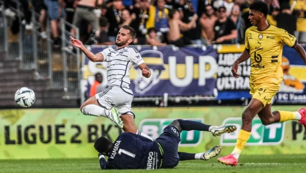 Β' Γαλλίας: Μπορντό - Κονκαρνό, απαιτείται αντίδραση