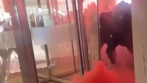 "Χάος" στον Αγιαξ! [vids]