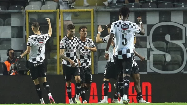 Α’ Πορτογαλίας: Μποαβίστα – Τσάβες, βίοι αντίθετοι!