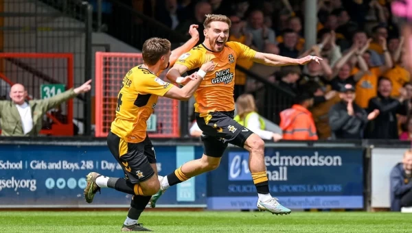 League 1: Κέμπριτζ – Ρέντινγκ, δεν… ξεφεύγει το σκορ!