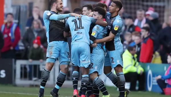 Στιβενέιτζ με... Under!