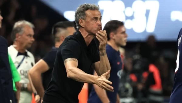 Εκνευρίστηκε με δημοσιογράφο ο Λουίς Ενρίκε