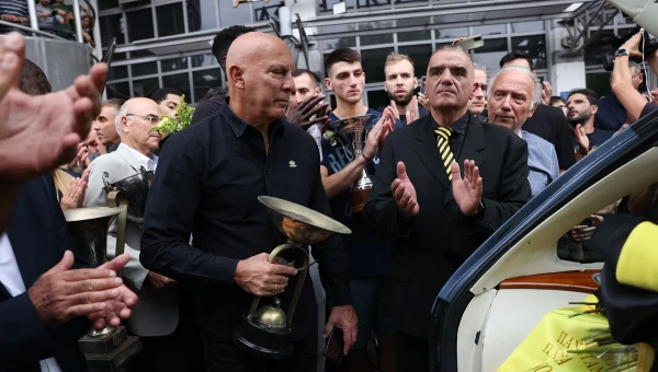 Εκλαψε η Θεσσαλονίκη στο "αντίο" στον Γιάννη Ιωαννίδη...