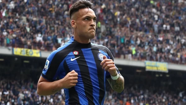 Με τους ισχυρούς!