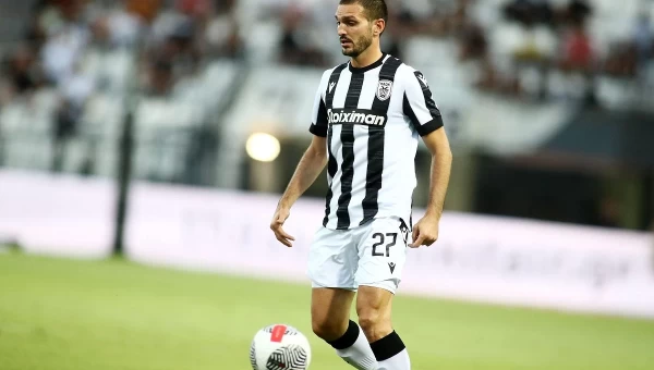 Με τα φαβορί!